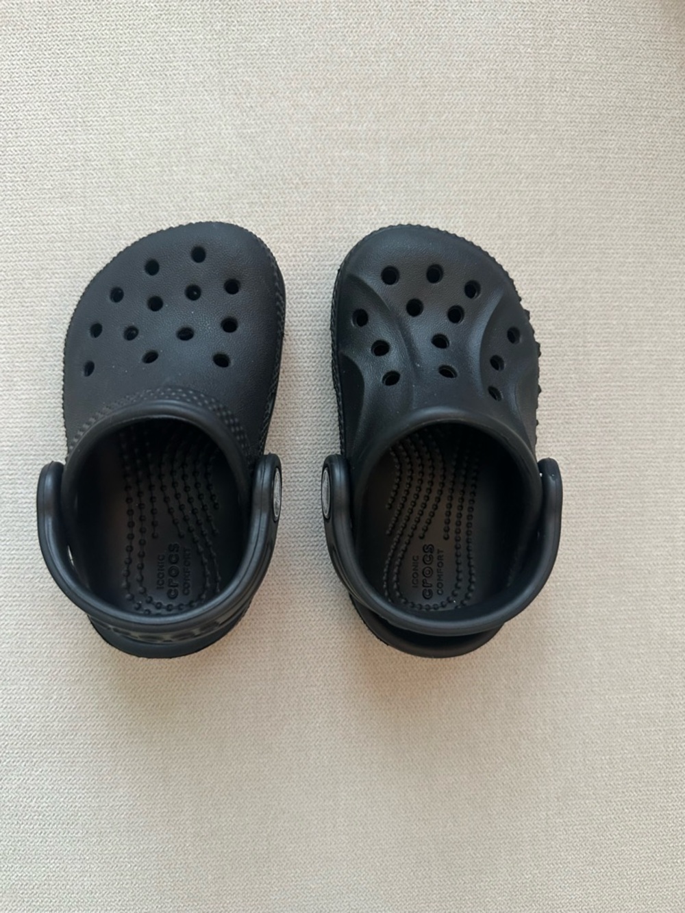 CROCS Little Kids Toddler Classic Clog in Black